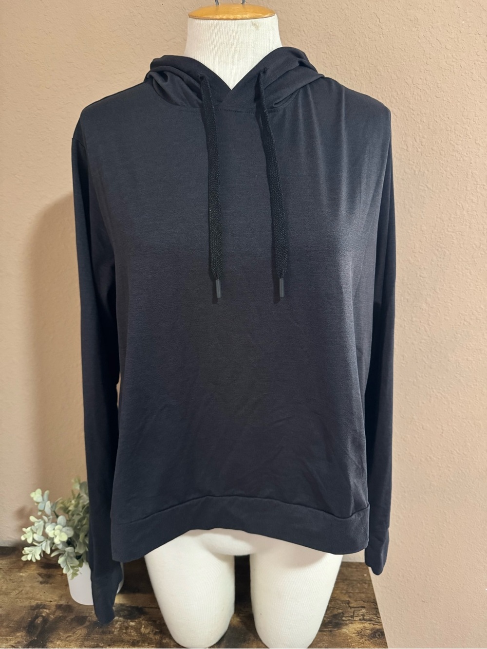 all in motion Charcoal Grey Lightweight Hooded Pullover